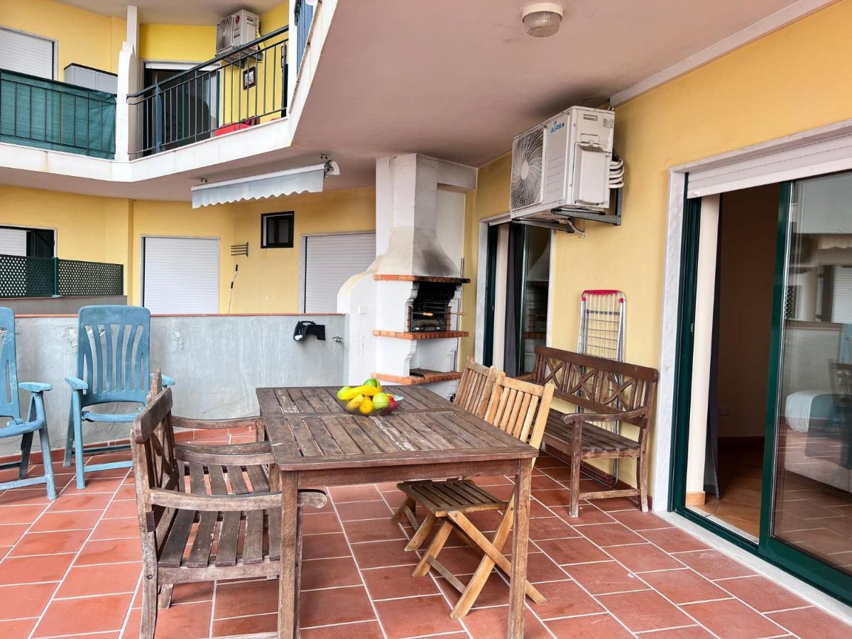 Armacao De Pera Ocean Terrace With Pool By Homing Apartment Exterior foto
