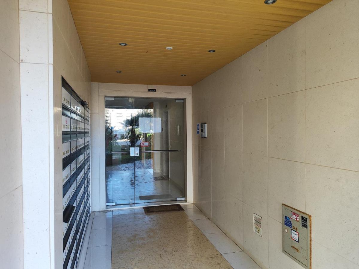 Armacao De Pera Ocean Terrace With Pool By Homing Apartment Exterior foto