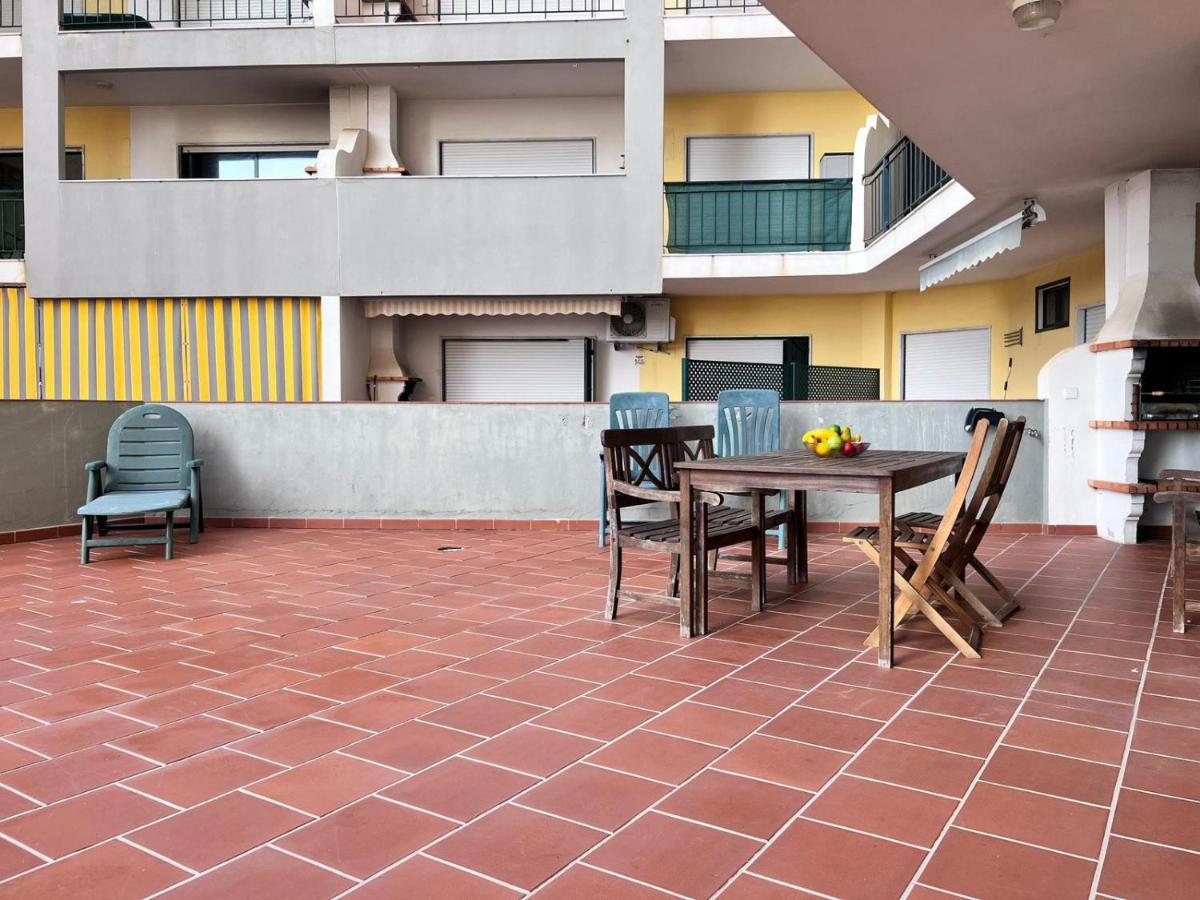 Armacao De Pera Ocean Terrace With Pool By Homing Apartment Exterior foto