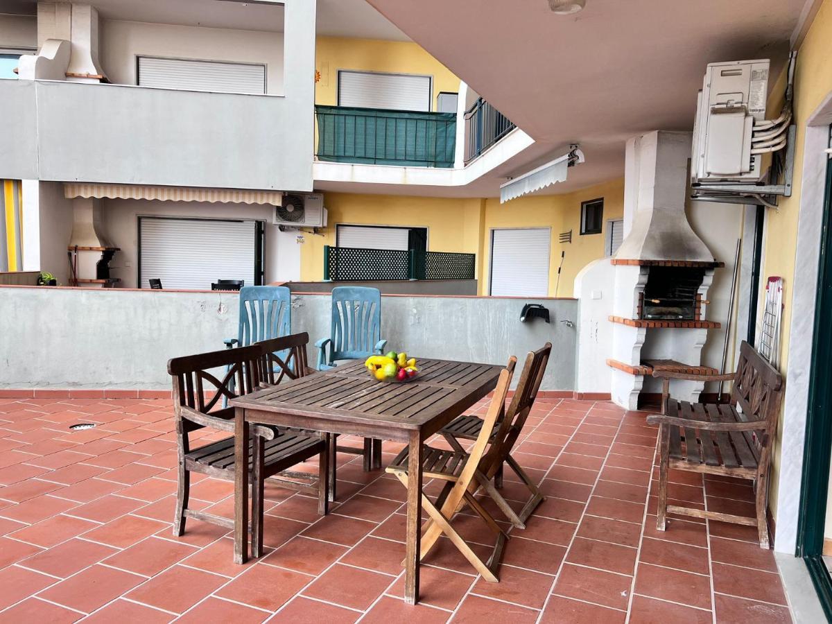 Armacao De Pera Ocean Terrace With Pool By Homing Apartment Exterior foto