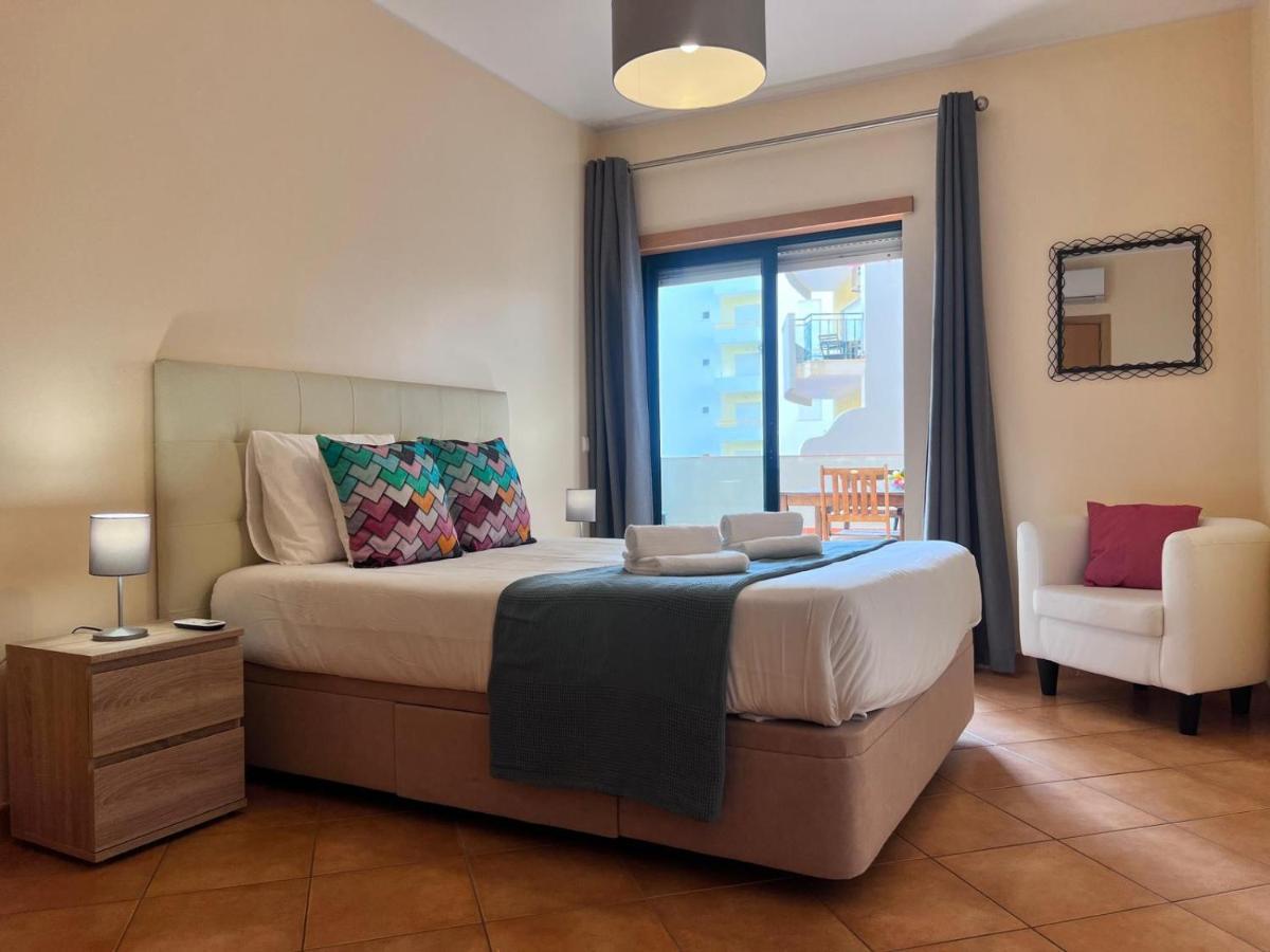 Armacao De Pera Ocean Terrace With Pool By Homing Apartment Exterior foto